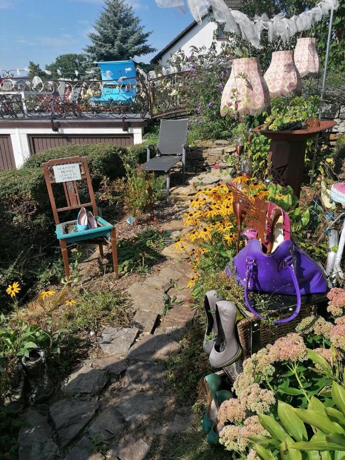 Im Erzgebirge Wandern, Fahrrad Fahren Oder Entspannen Apartment *